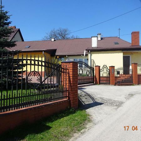 Agroturystyka Przy Swierku Villa Chęciny Exterior foto